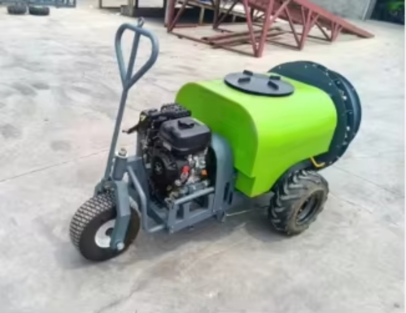 自走式空気圧噴霧トラクター 果樹園 農業用トラクター 農薬散 - Orchard Sprayer Tractor のレビューと価格